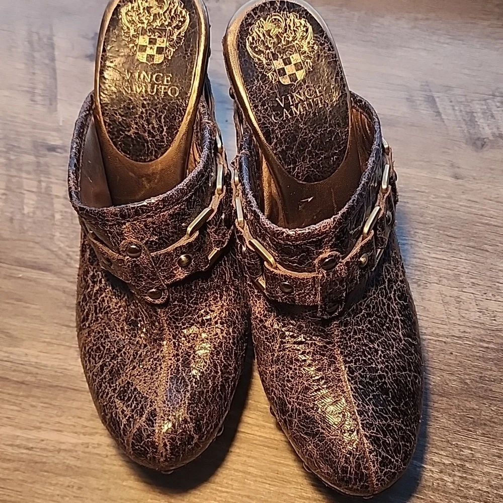 Vince Camuto Black Brown Crackle Leather Studded Platform Mules Grunge Y2K - Picture 15 of 16